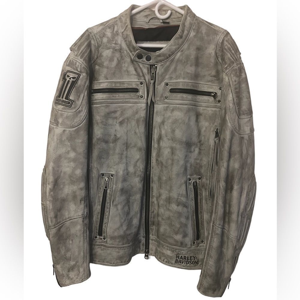 HARLEY DAVIDSON Mens Leather jacket. Rare find. GREAT looking piece. 3xl